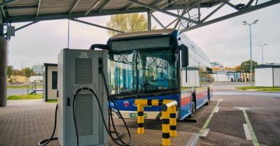 Zajezdnia MZK ładuje elektrobusy energią z fotowoltaiki